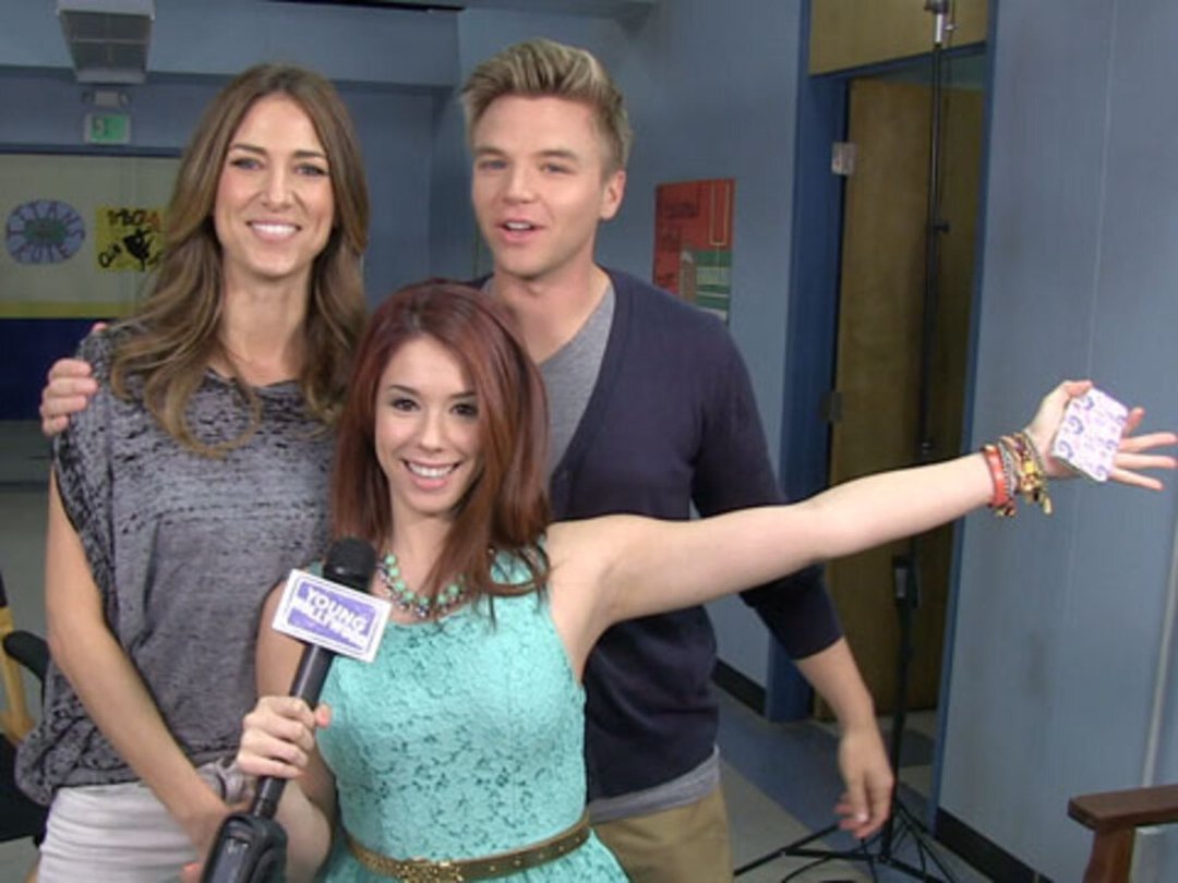 Behind the Scenes with "Awkward" Cast