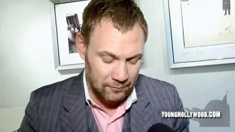 David Gray: A Stylish "Fugitive"