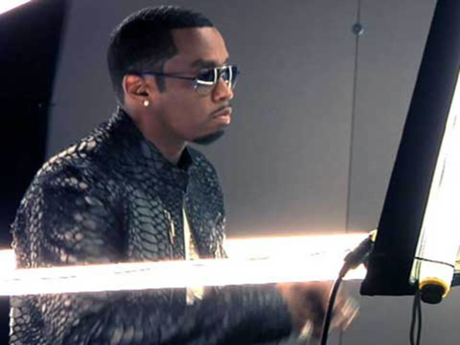 Kevin Cossom's "Baby I Like It" featuring Fabolous and Diddy