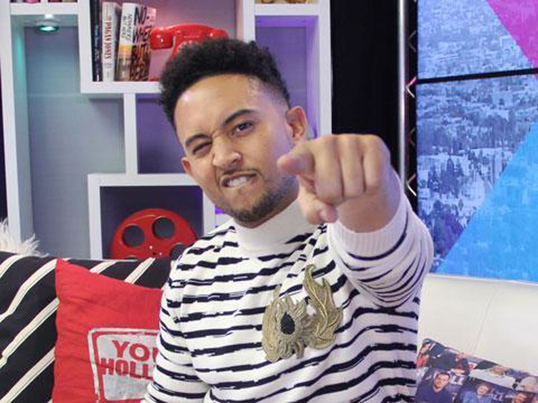 Tahj Mowry Says the Magic Word