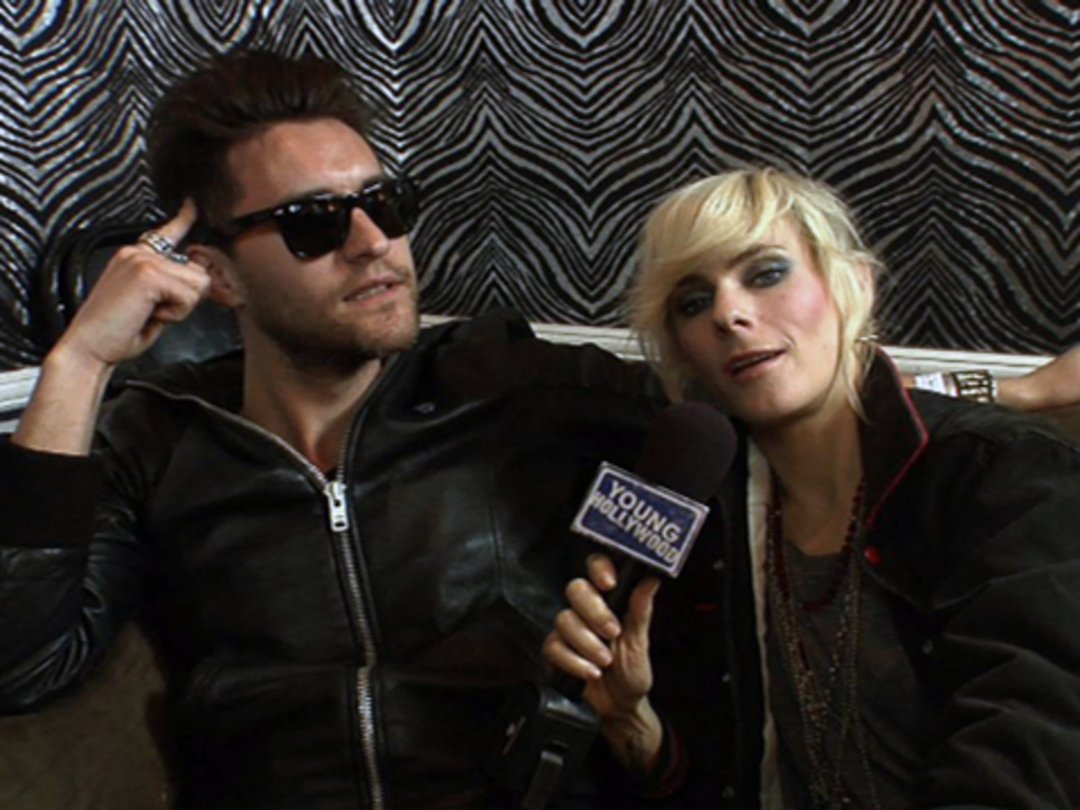 The Sounds and their crazy fans