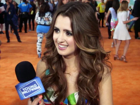 Sabrina Carpenter, Laura Marano, & More at the Kids' Choice Awards
