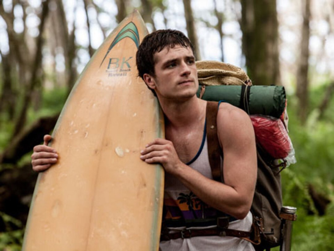 Josh Hutcherson Talks 'Escobar: Paradise Lost' & His Favorite 'Hunger Games' Movie