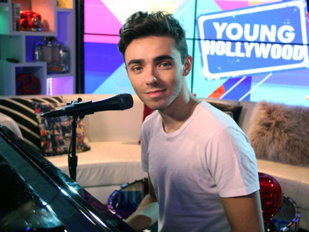 Nathan Sykes Performs "Over and Over Again" Live & Answers Fans' Questions