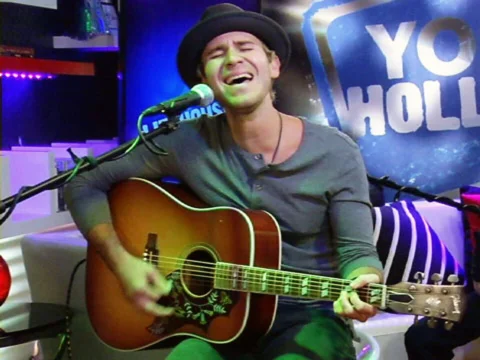 Lifehouse Performs Live In The Studio