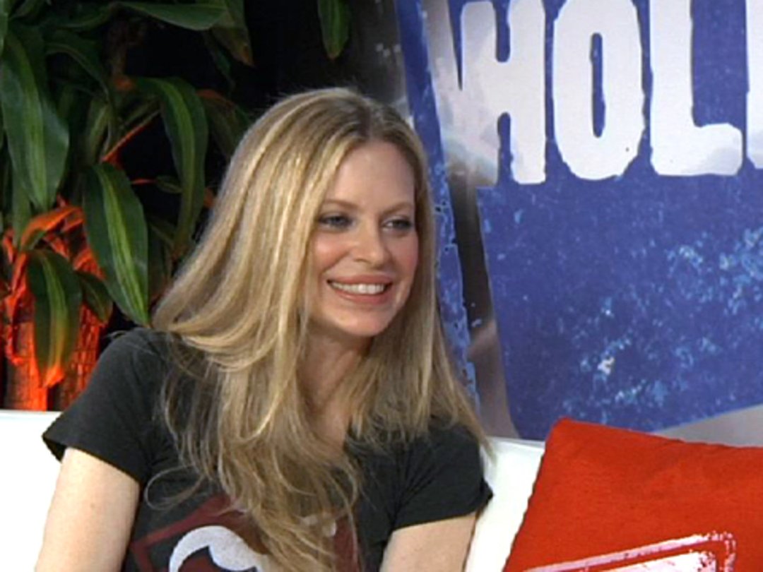 Kristin Bauer van Straten Sharpens Her Fangs On "True Blood"