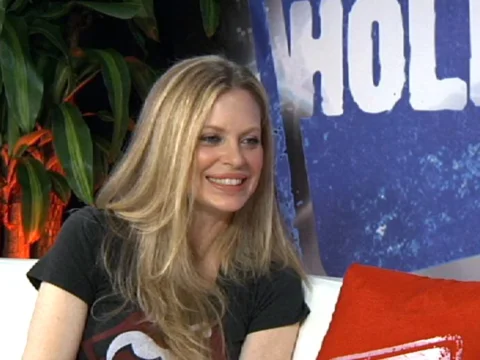Kristin Bauer van Straten Sharpens Her Fangs On "True Blood"
