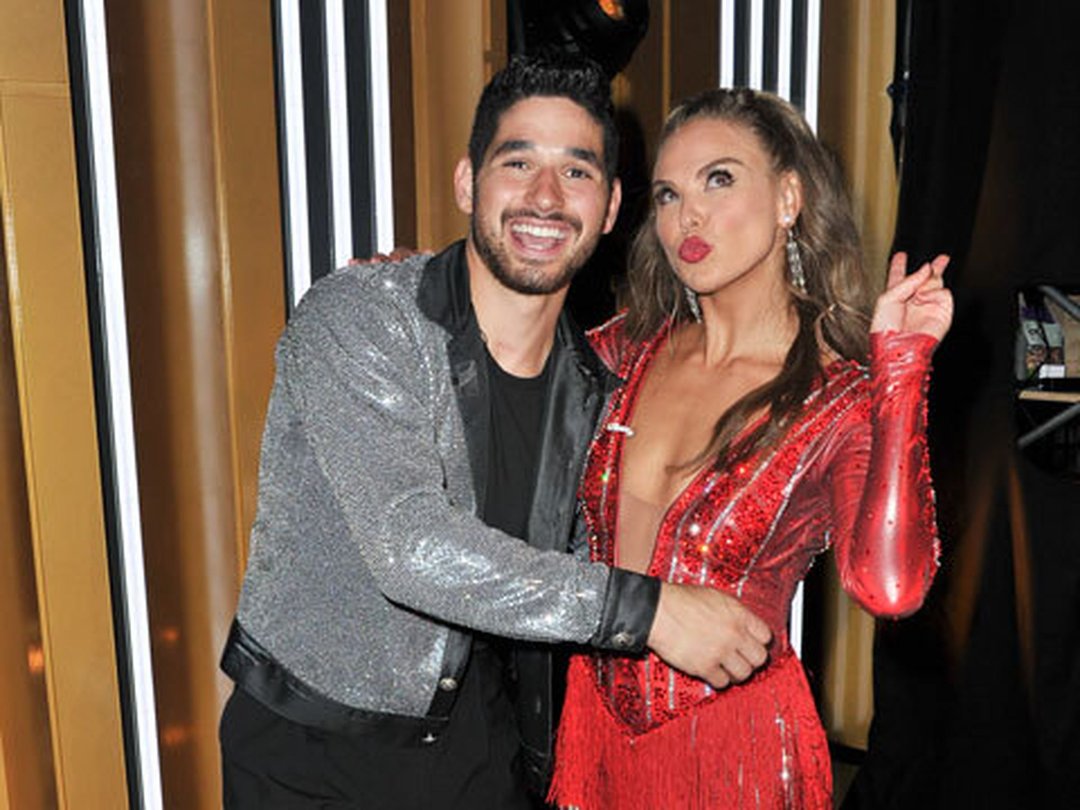 Bachelorette Hannah Brown Gives Dating Advice at DWTS Rehearsal