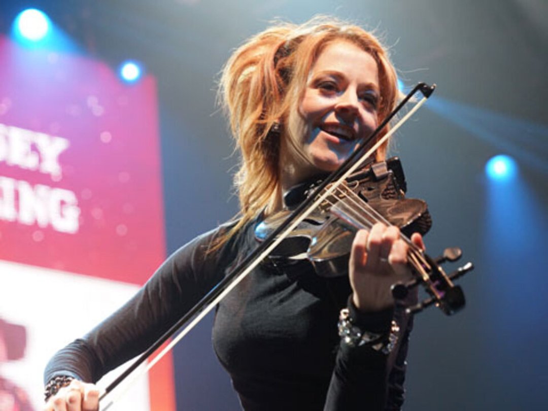 Violinist Lindsey Stirling Rehearses for 'Shatter Me' World Tour