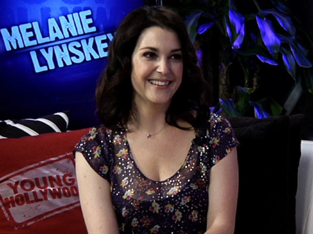 Behind the Hollywood Sheen with Melanie Lynskey