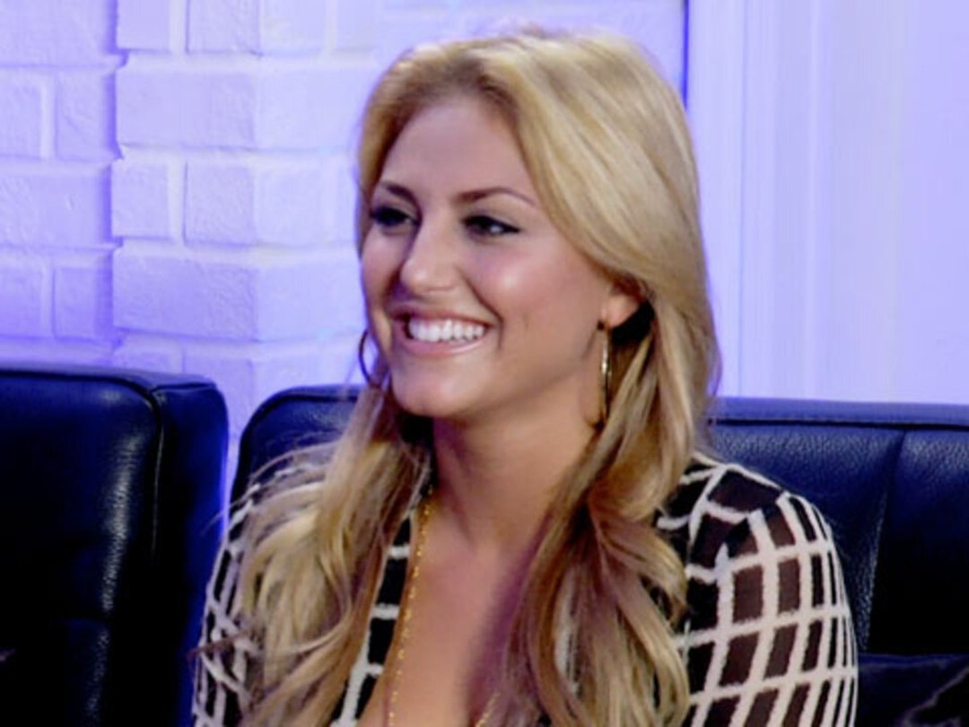 Cringe or Crave? With 'Sharknado' Star Cassie Scerbo