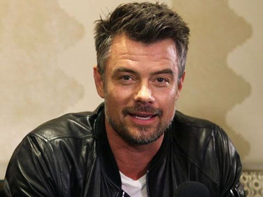Twinning with Josh Duhamel at SXSW