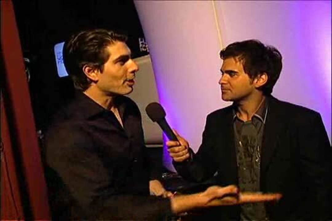Kal Penn and Brandon Routh