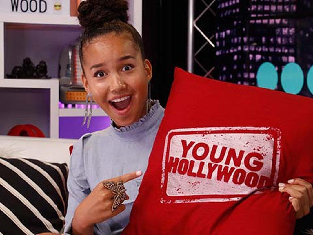 How to Dress Like Andi Mack's Sofia Wylie