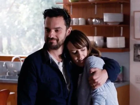 Jake Johnson & Rosemarie DeWitt Talk 'Digging For Fire' Film