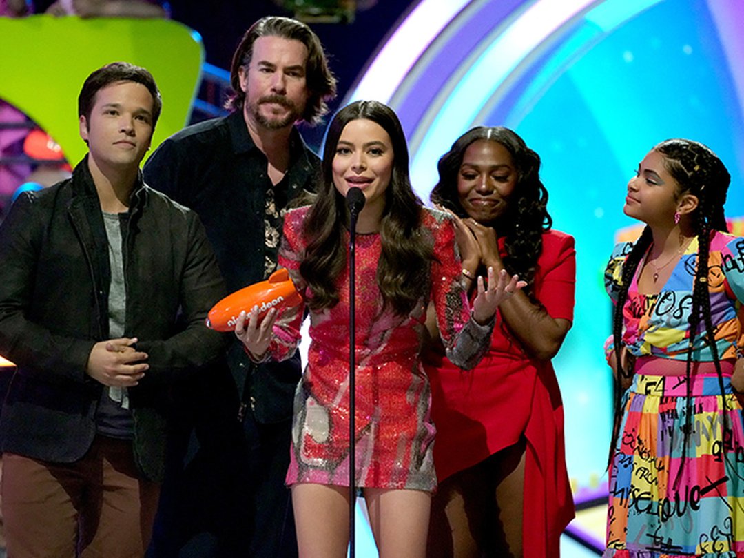 iCarly Cast Tease Why Season 3 Is The Best One Yet