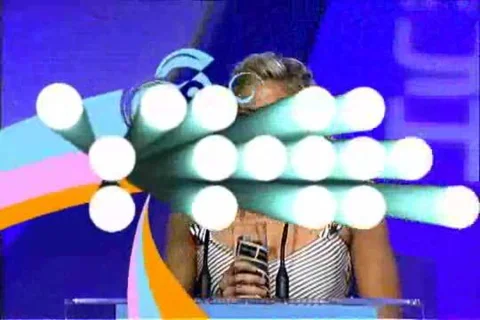 Jesse Metcalfe presents to Brittany Snow