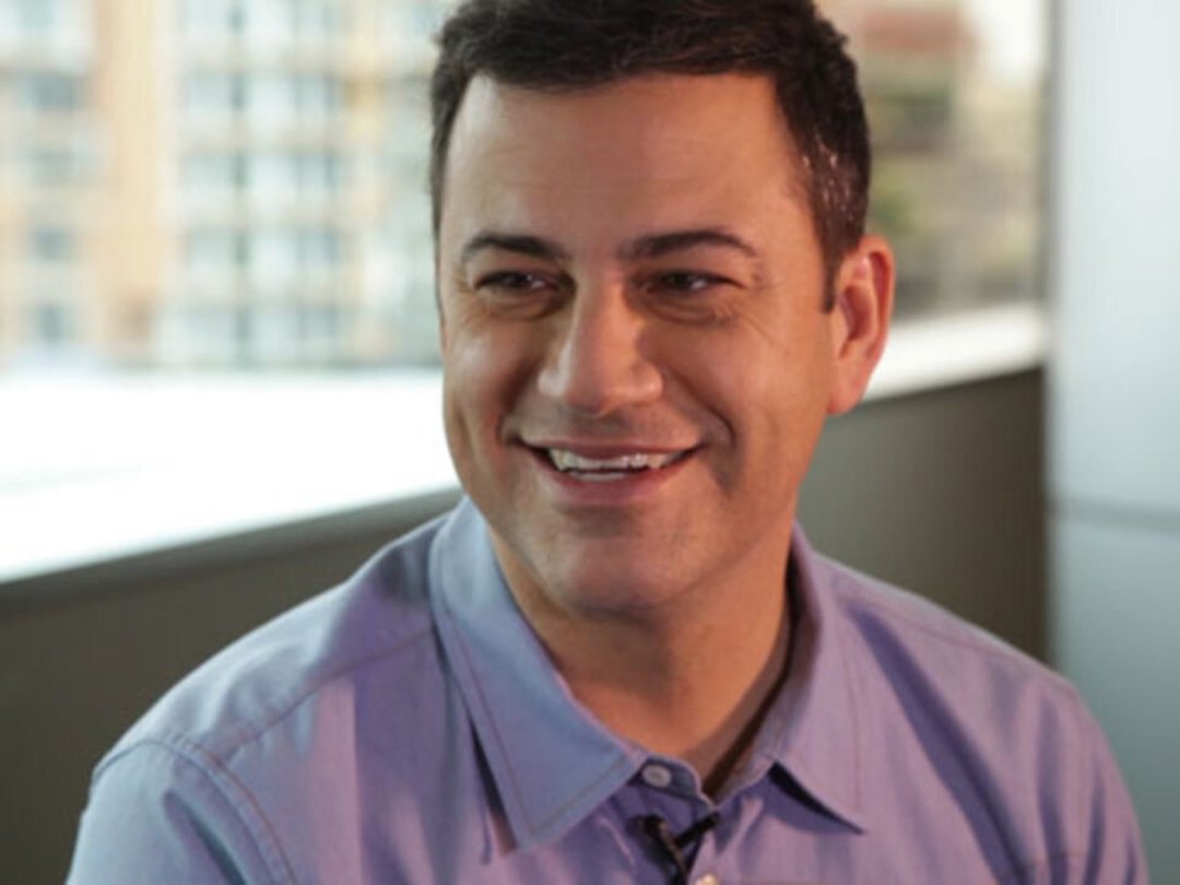 Jimmy Kimmel on UFOs, "Scandal", & His Emotional Stomach