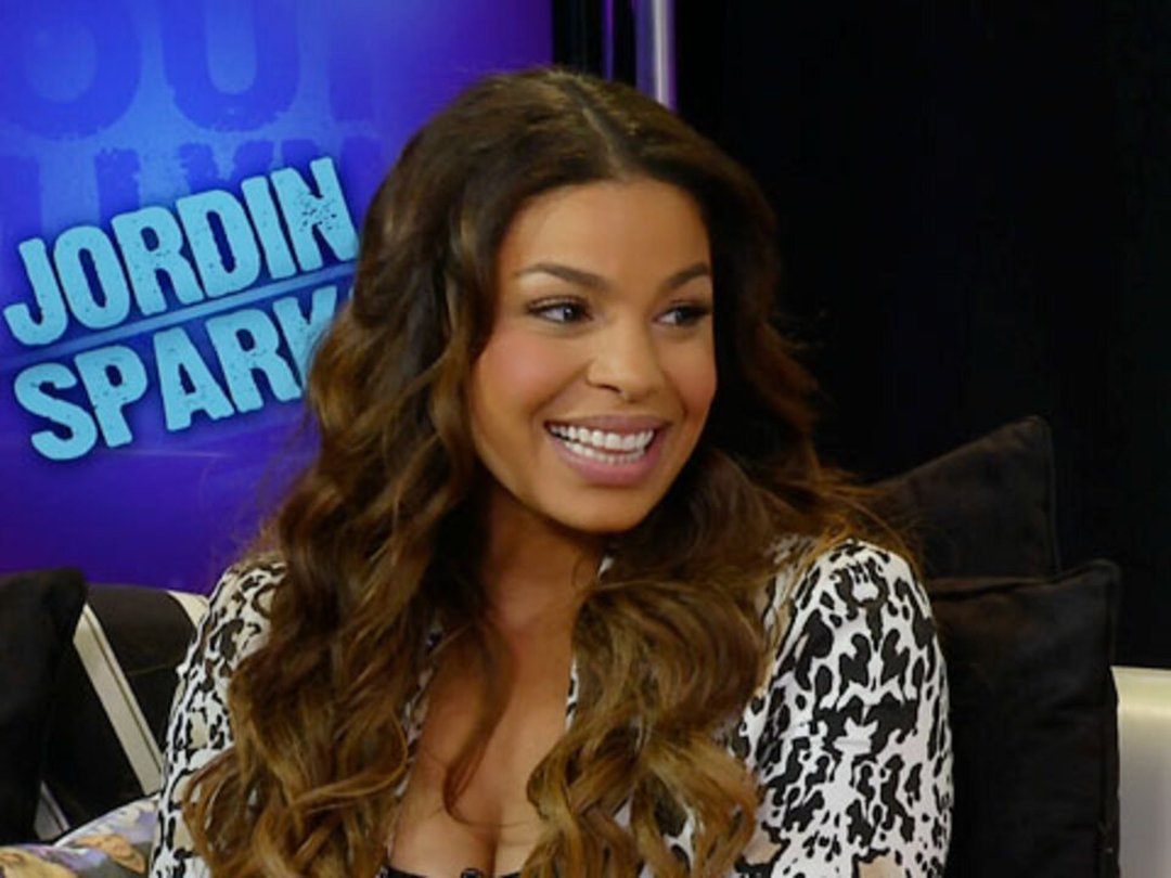 Jordin Sparks Answers Fans Twitter Questions