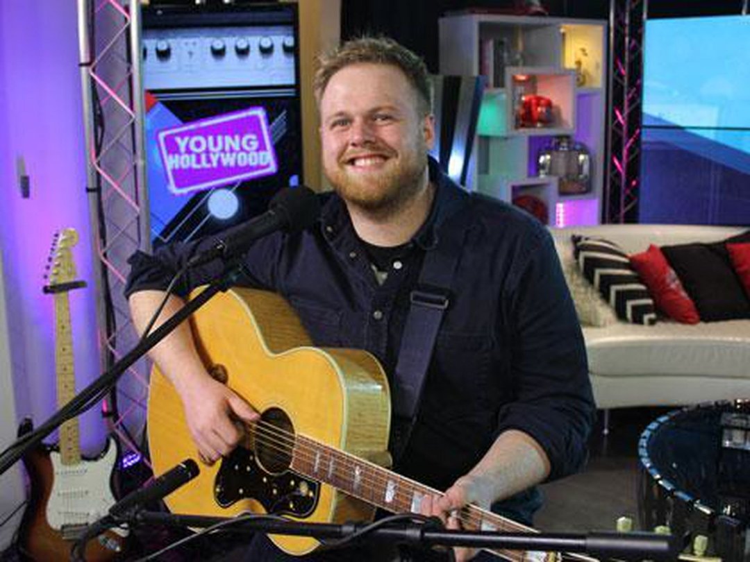 Romantic Serenades with Tom Walker
