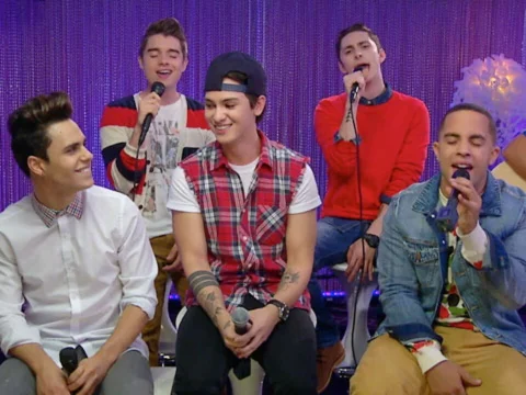 Midnight Red Performs "Hell Yeah" Live