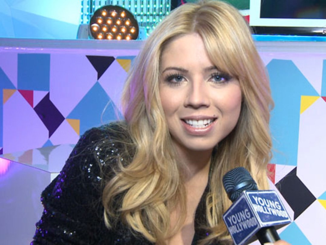 Austin Mahone, Kevin Jonas, Jennette McCurdy & Fall Out Boy At TeenNick HALO Awards!