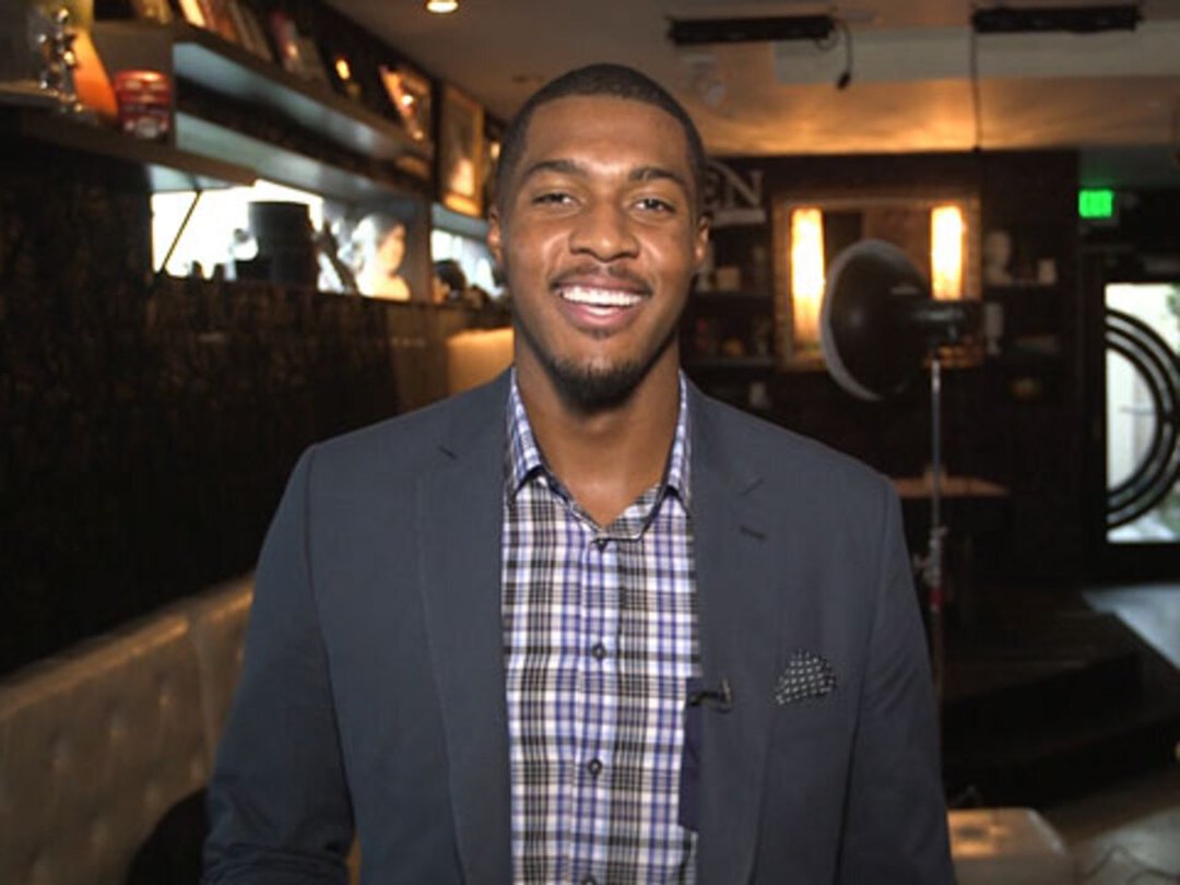 Derrick Favors