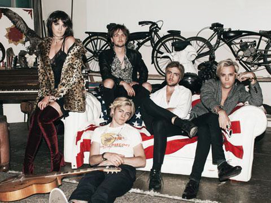 How Instagram Inspired R5’s If