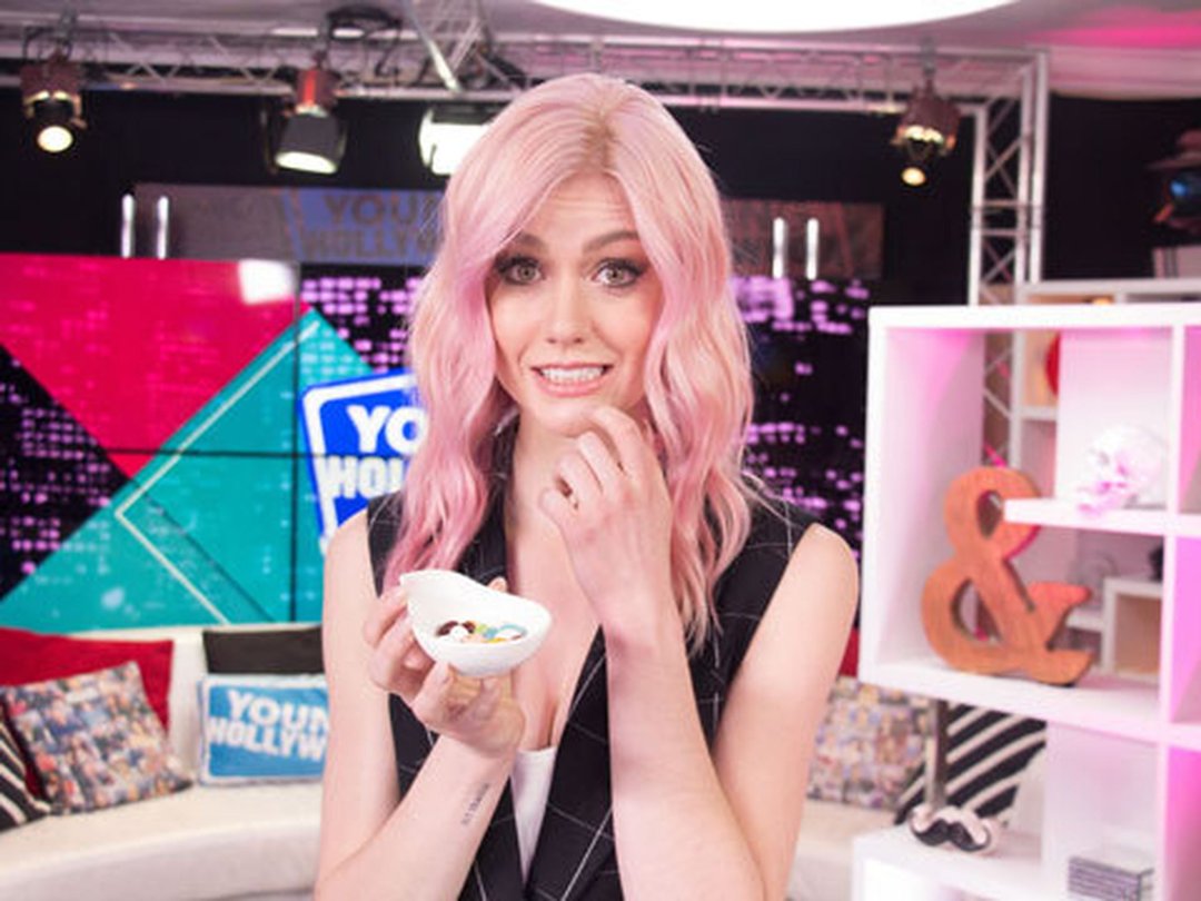 Katherine McNamara Plays It Me Trivia on Shadowhunters, Arrow, & More