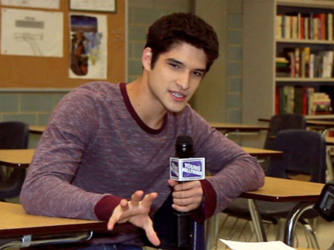 Getting Schooled With The Cast of TEEN WOLF