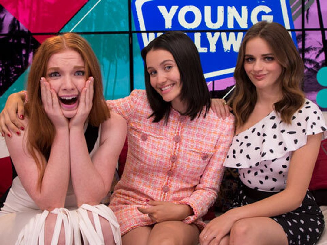 Joey King & Slender Man Co-Stars Play Truth or Dare