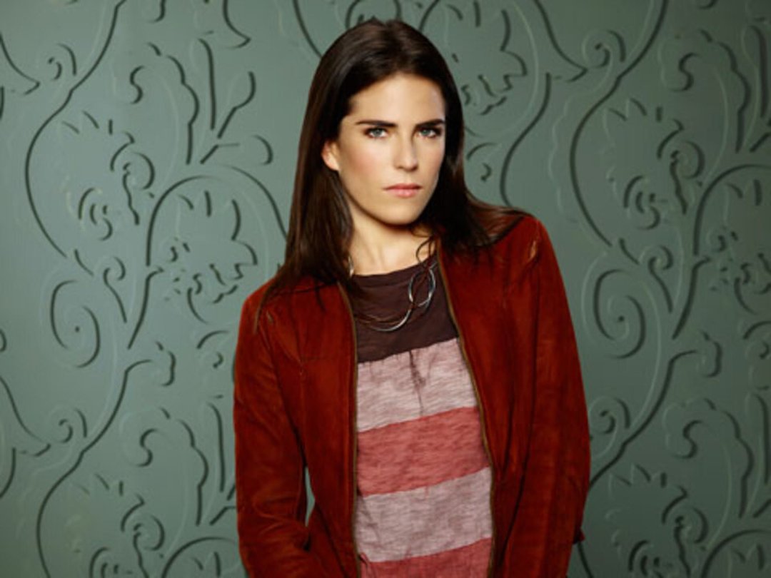 Karla Souza on Filming Loves Scenes for "How To Get Away With Murder"