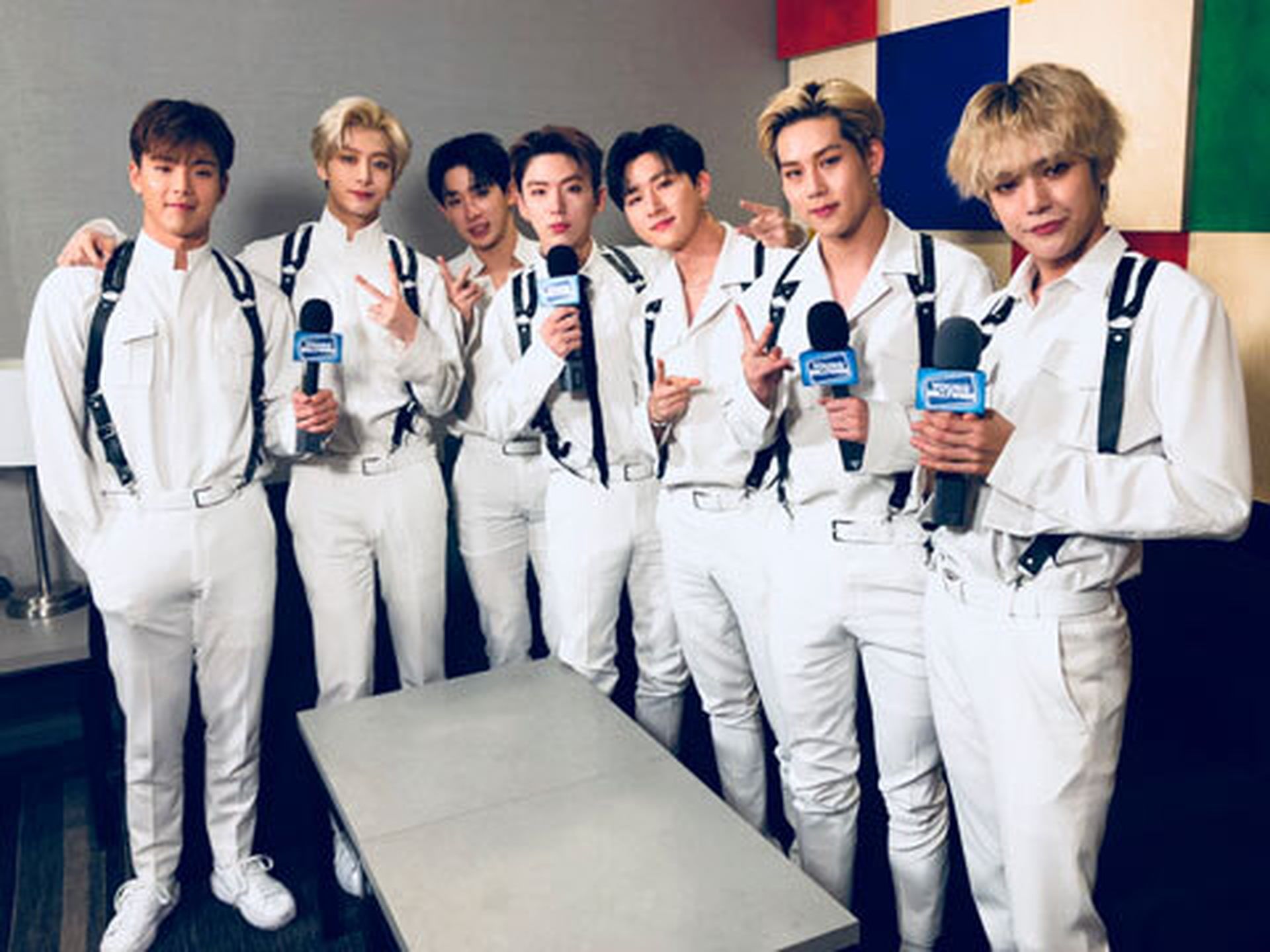 Backstage With K-Pop's Monsta X Talking Tour Stories & Monbebe Moments