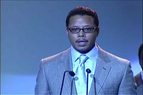 Terrence Howard presents to Jeremy Piven