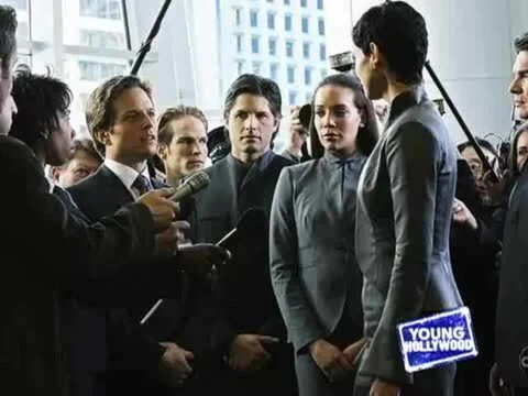 Meet the Talented Cast of "V"