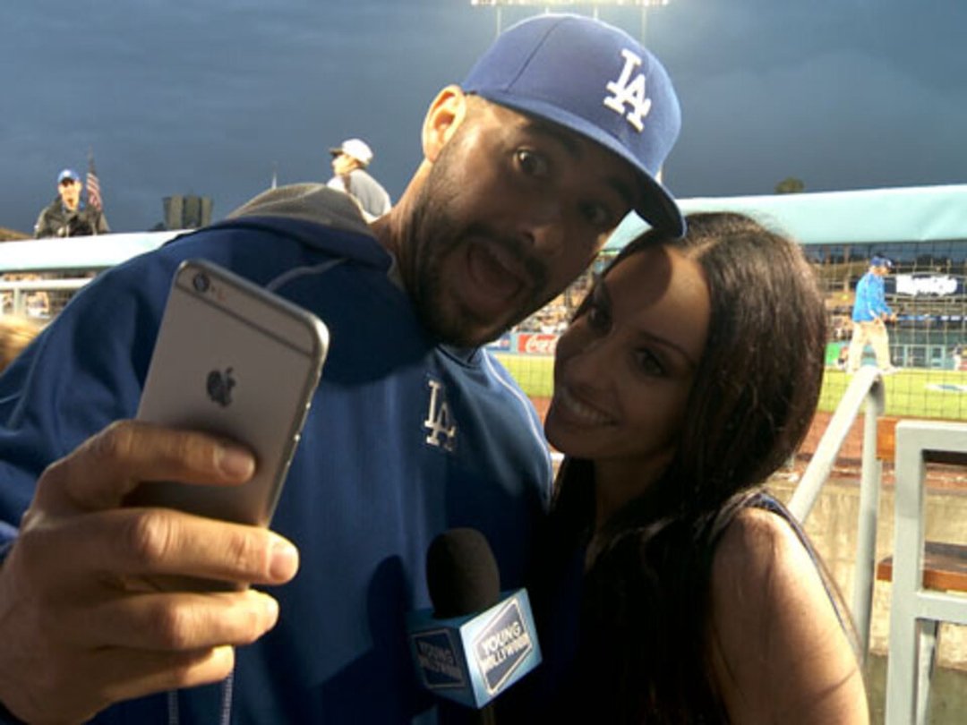L.A. Dodgers on Selfies and #BaseballPlayerProblems