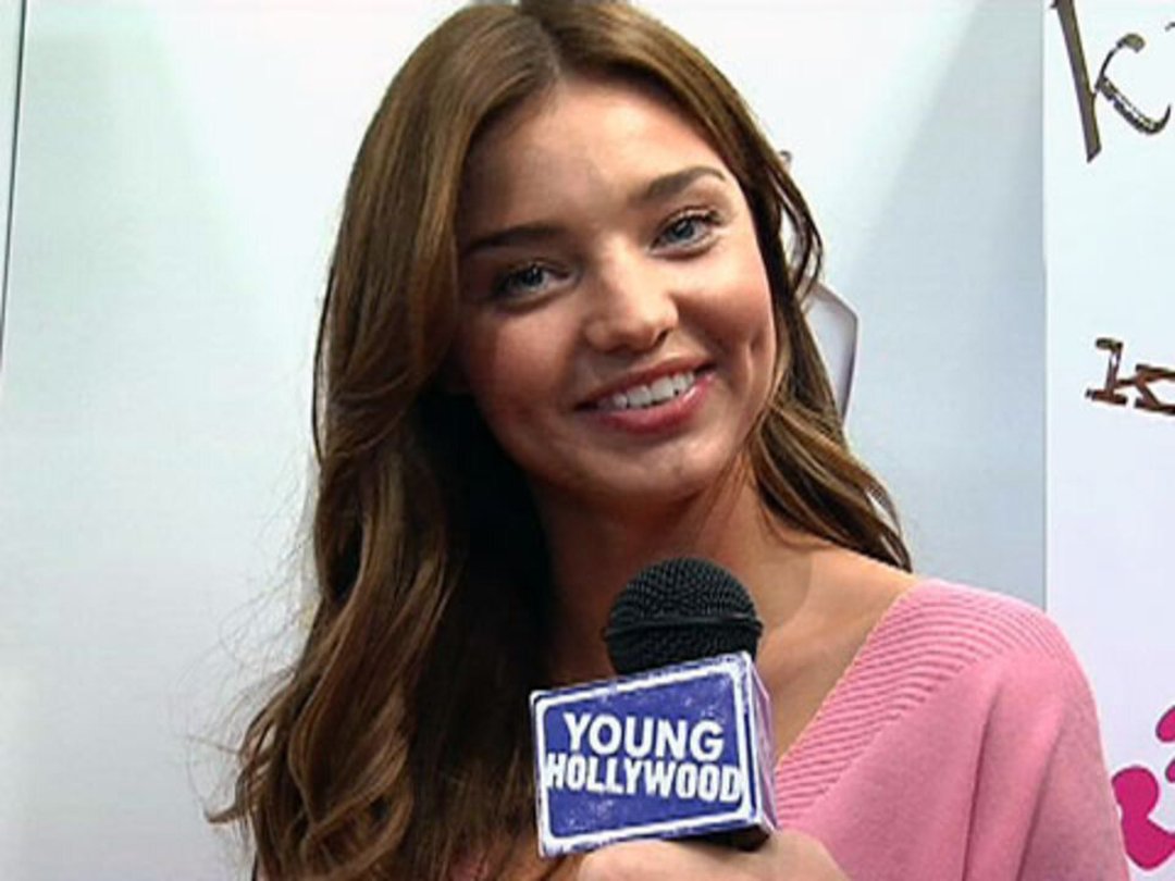 Kisses with Victoria's Secret's Miranda Kerr