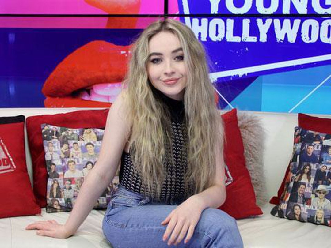 Sabrina Carpenter Shares First Tour Experiences