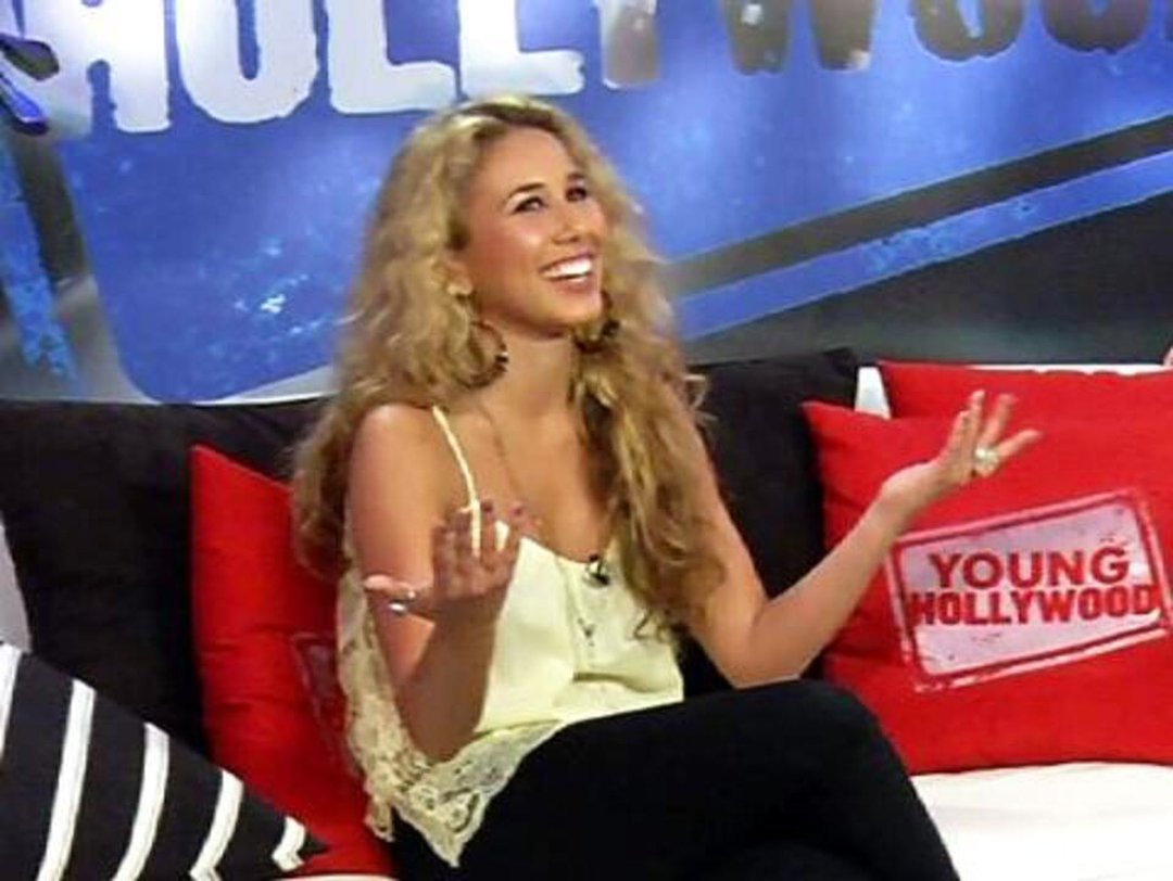 Haley Reinhart Kicks Off Her Post-"Idol" Debut With Soul