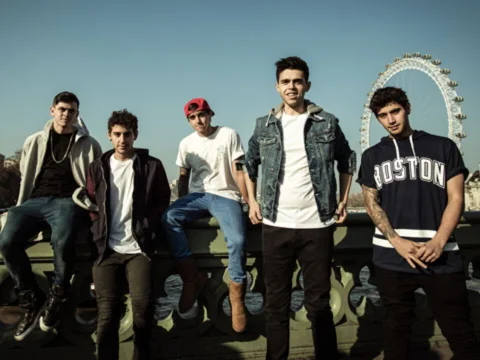 Janoskians Chill Out in Robes & Eat Pancakes! PART 1