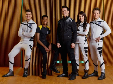 "Lab Rats" Cast Teases Season 4 Details On Set