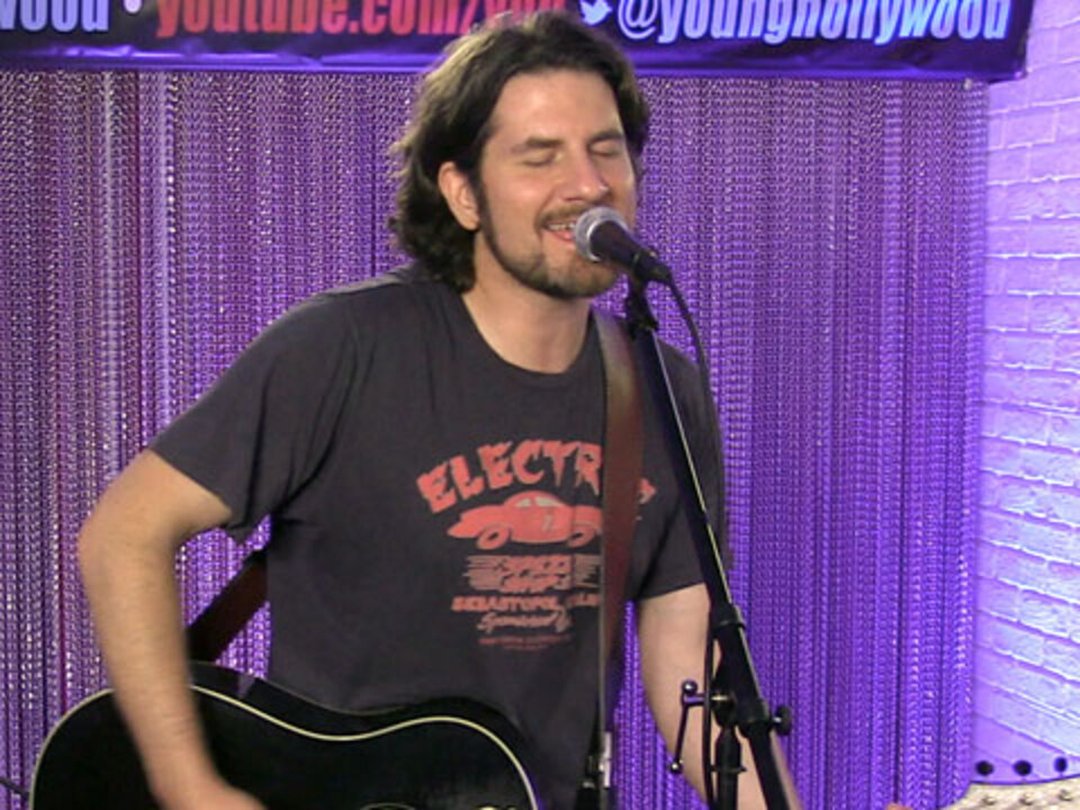 Matt Nathanson Performs 2 Songs from 9th Album