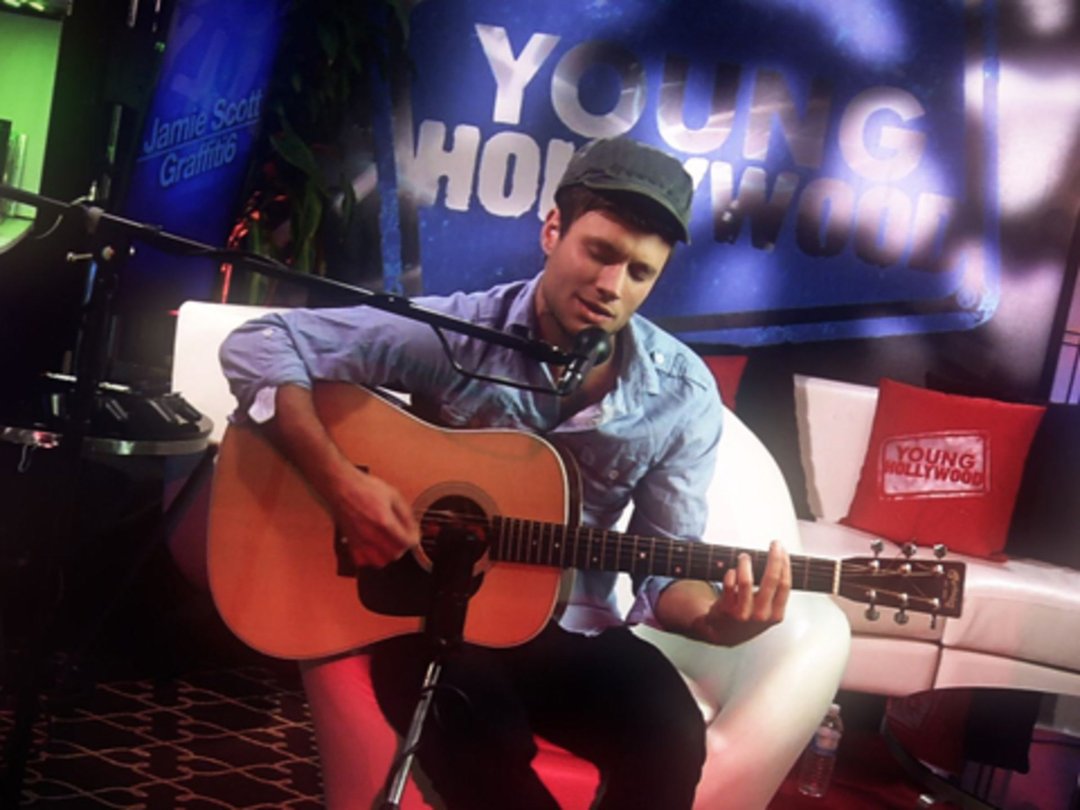Guitar Lessons with Graffiti6's Jamie Scott