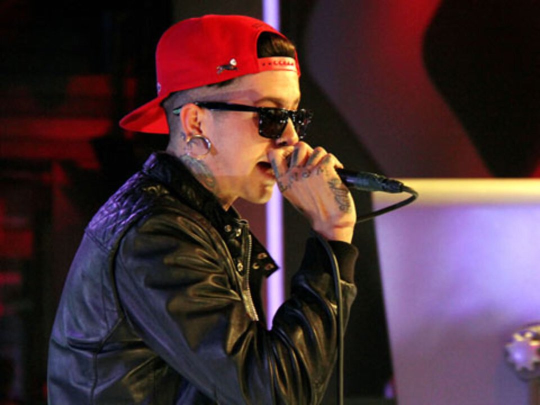 T. Mills: Backstage Diaries