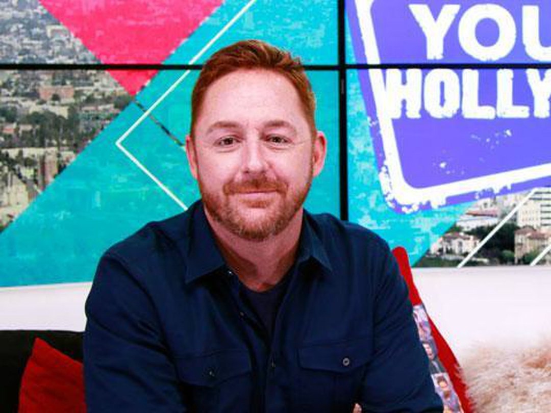 Does The Orville's Scott Grimes Believe In Aliens?