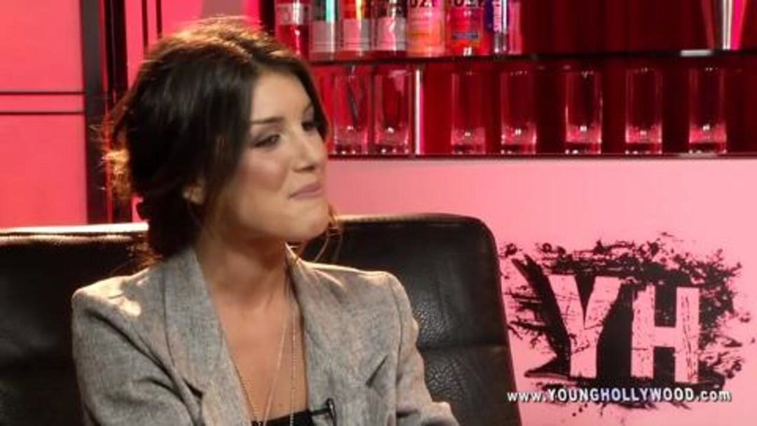 Shenae Grimes