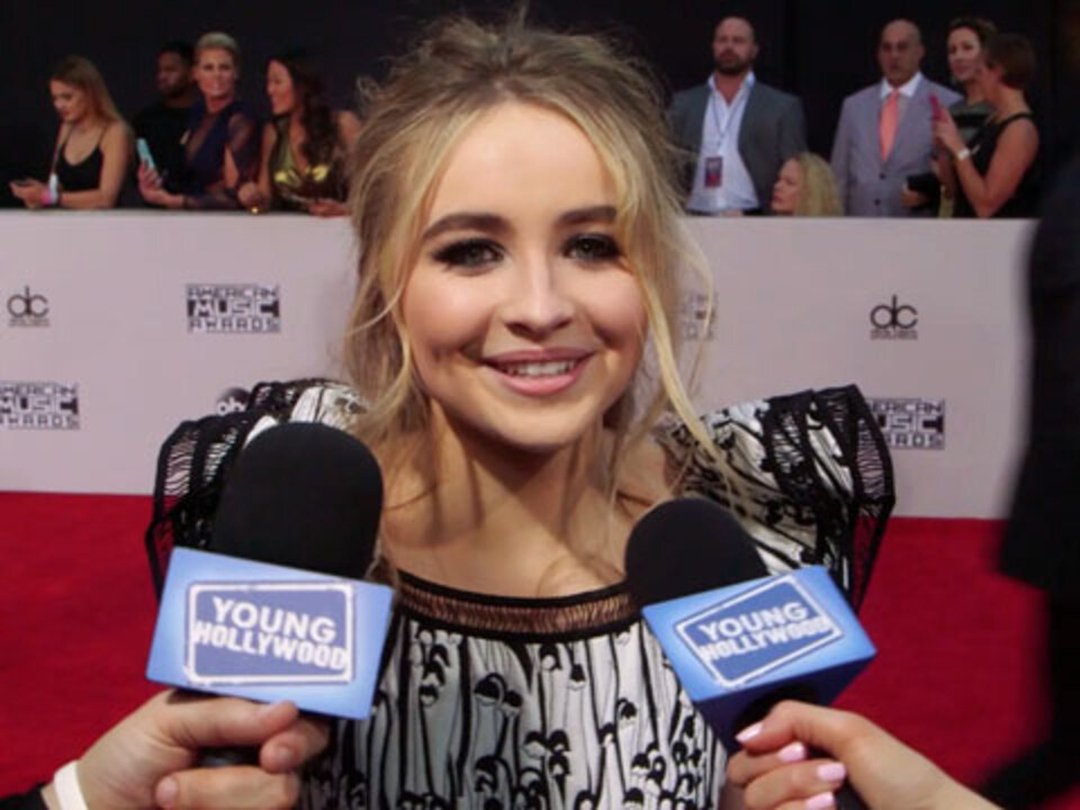 Sabrina Carpenter, Kalin and Myles, Daya, & Francesco Yates at the AMAs