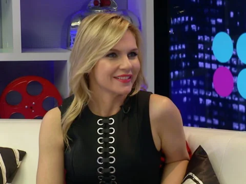 "Better Call Saul" Star Rhea Seehorn Breaks Down Characters' Costumes