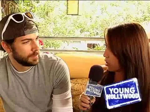 Zachary Levi