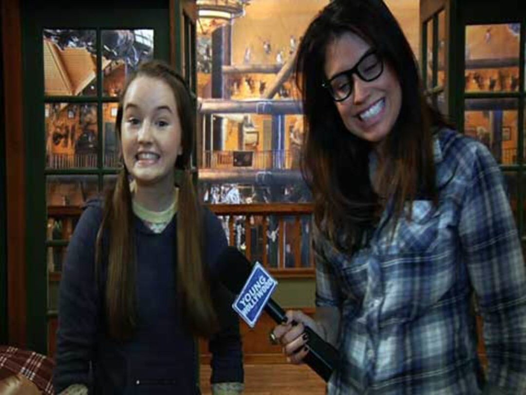 Crashing "Last Man Standing" Set with Kaitlyn Dever